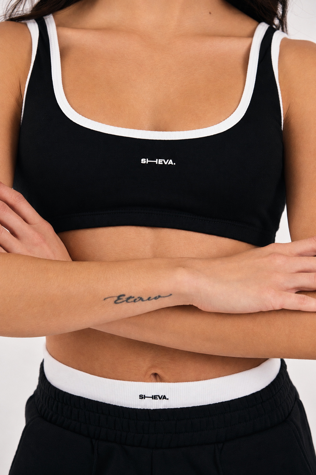 SET CONTRAST NEGRO