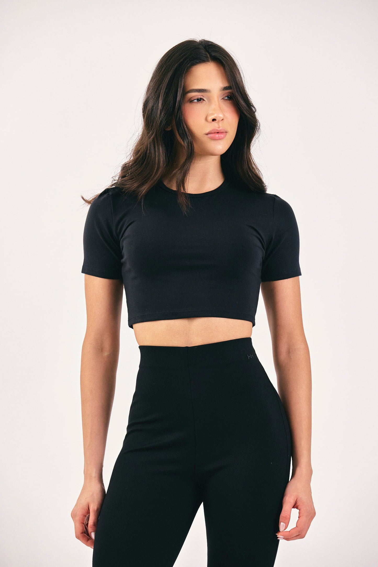 ESSENTIAL CROP NEGRO