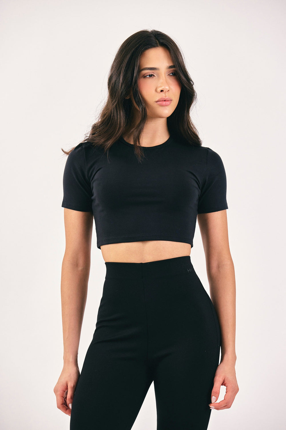 ESSENTIAL CROP NEGRO