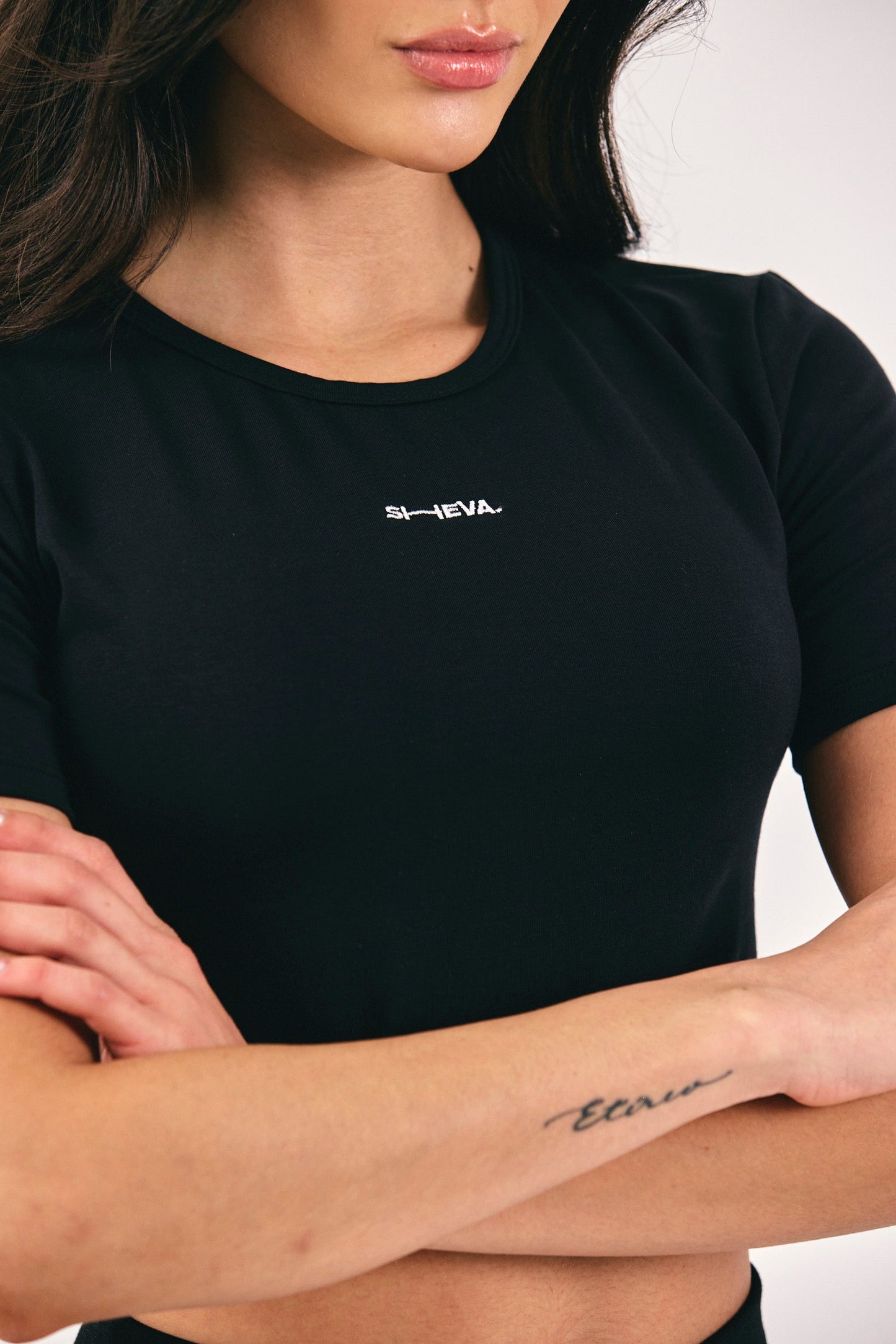 T-SHIRT BASIC NEGRA