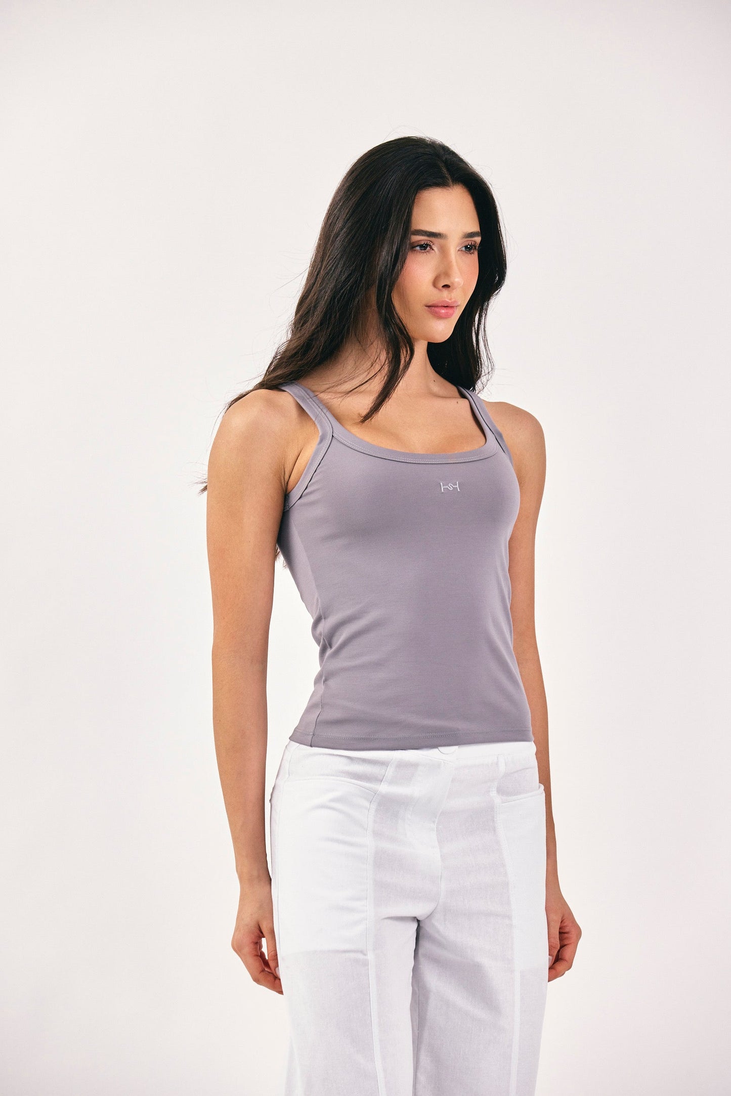 BASIC ALMA GRIS